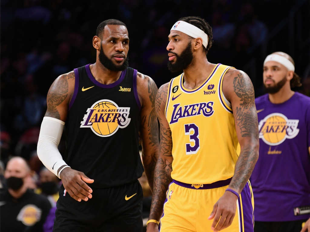 浓眉表态督促佩林卡：詹眉组合全力以赴再夺一冠